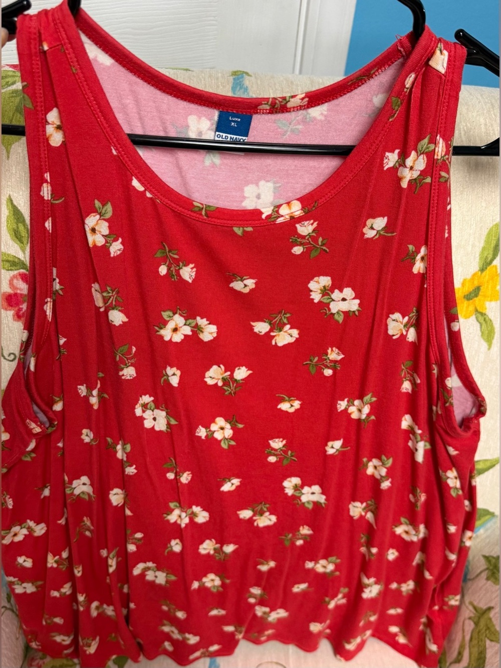 Old Navy Red Floral Scoop Neck Women's Tank Top XL